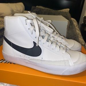 Nike Blazer Mid ‘77 (GS)